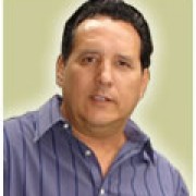 Gilberto Flores S.