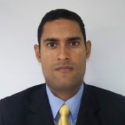 Yomar Flores