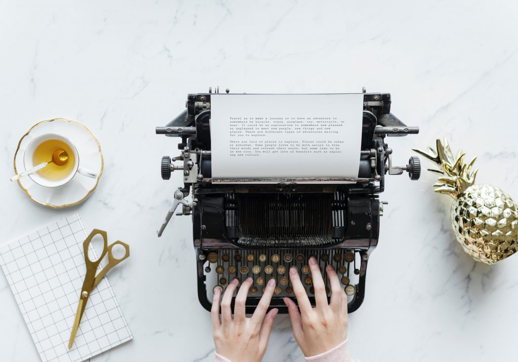 Reglas ortográficas básicas que debes conocer si eres escritor